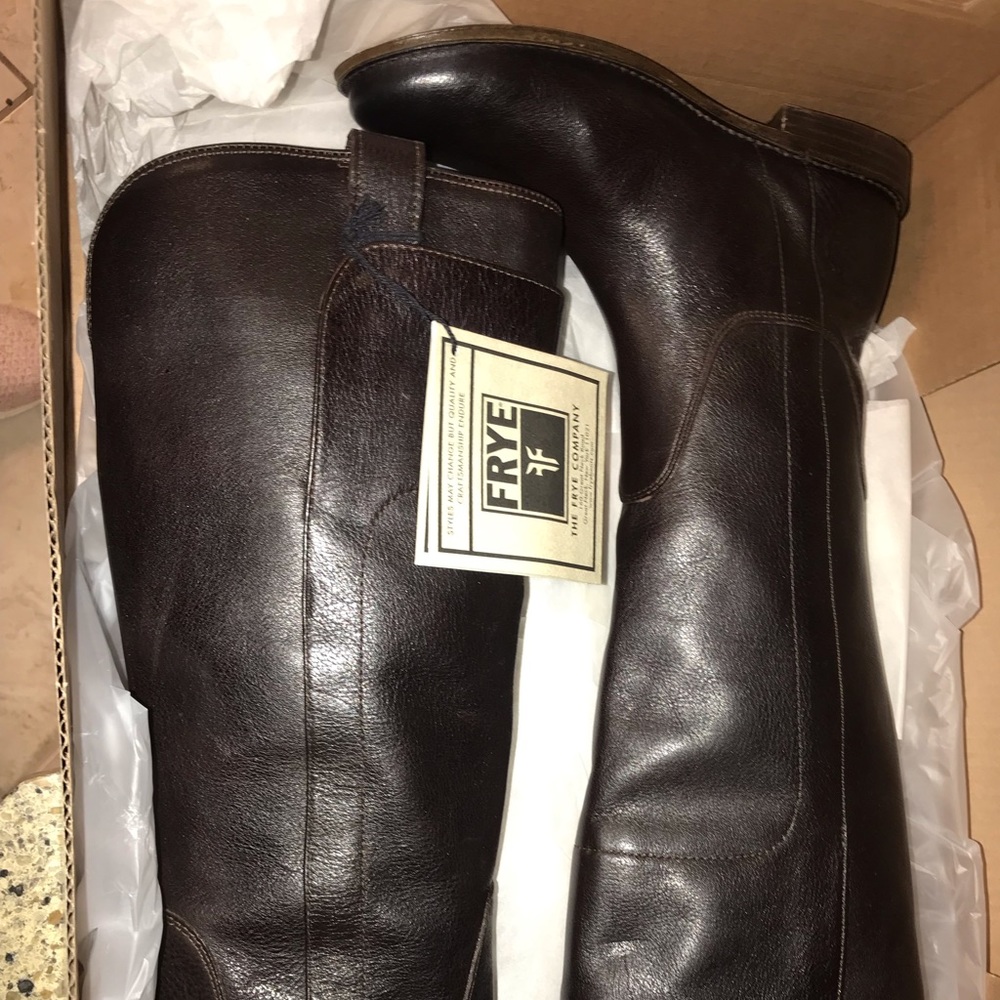 PAIGE TALL RIDING BOOTS FRYE SZ6M BRAND NEW